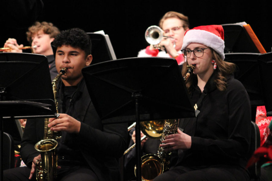 Senior Marcus Arbrouet and Abigail Arthur playing in the Jazz band for the winter concert.
