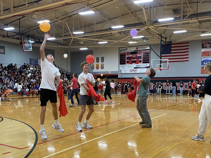 The Junior class is having a blast while competing in the Balloon and T-shirt game.
